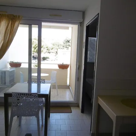 Appartement climatisé à Sète avec parking privé, 2 pièces pour 4 pers - FR-1-472-170 Sète