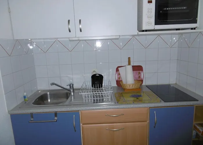 Appartement Climatise A Sete Avec Parking Prive, 2 Pieces Pour 4 Pers - Fr-1-472-170 Sète