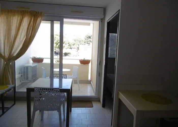Appartement Climatise A Sete Avec Parking Prive, 2 Pieces Pour 4 Pers - Fr-1-472-170 Sète